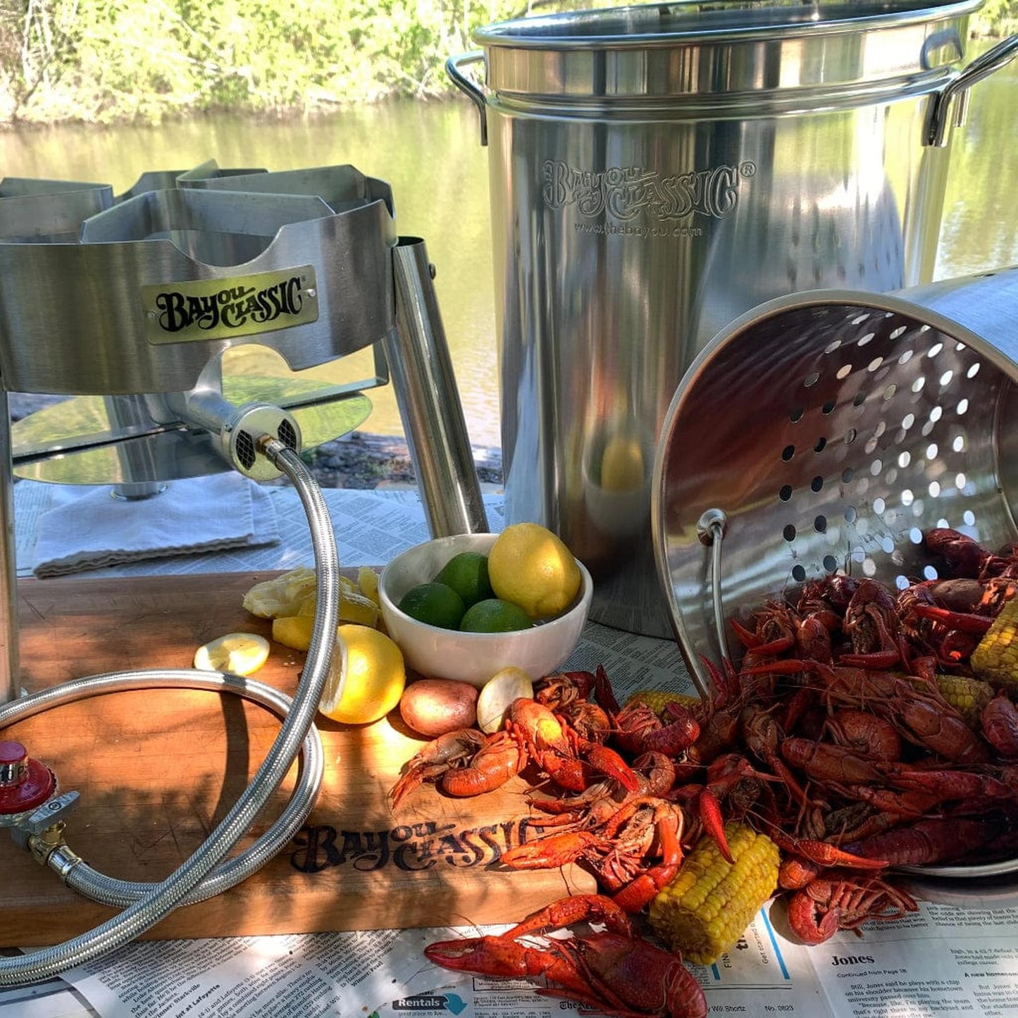 Bayou Classic 62-Quart Stainless Steel Outdoor Propane Gas Boil/Steam Cooker Kit