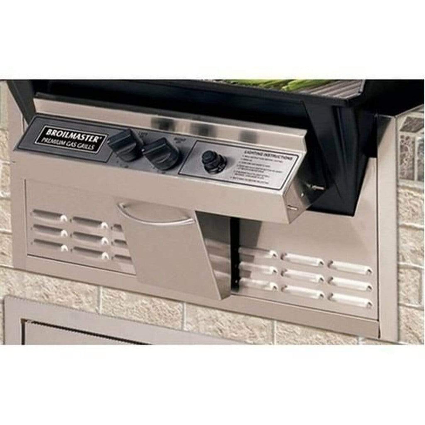 Broilmaster P3X Premium Built-In Natural Gas Grill With Built-In Kit