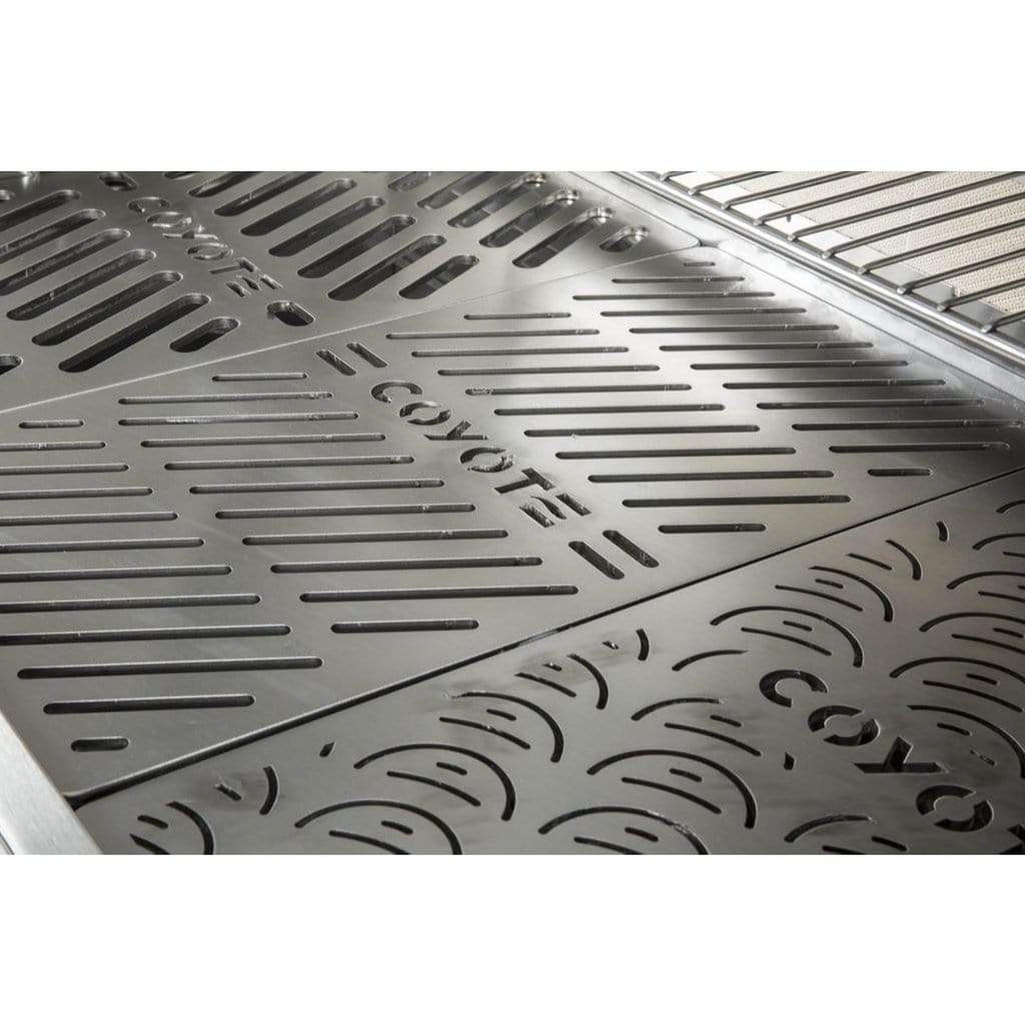 Coyote Set of 3 Signature Grates for 34" and 36" Grills