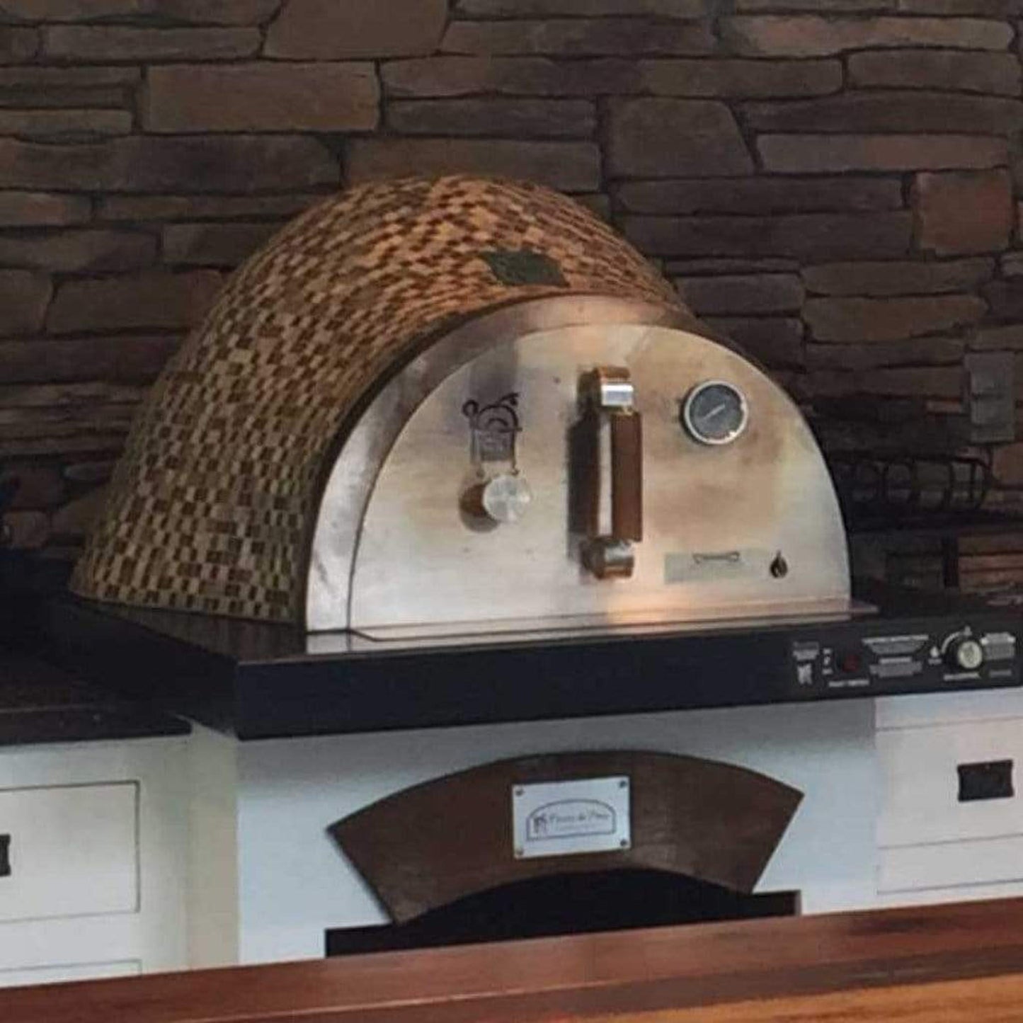 HPC Custom Color Pizza Oven Villa