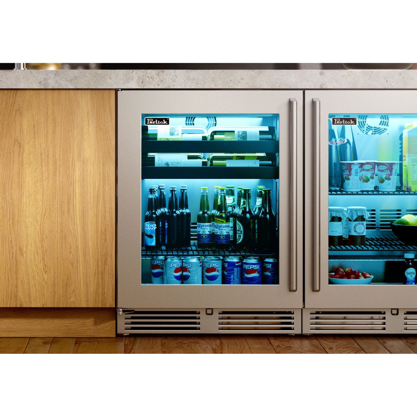 Perlick Signature Series 24" Shallow Depth Outdoor Beverage Center with Stainless Steel Solid Door Hinge Left with Lock