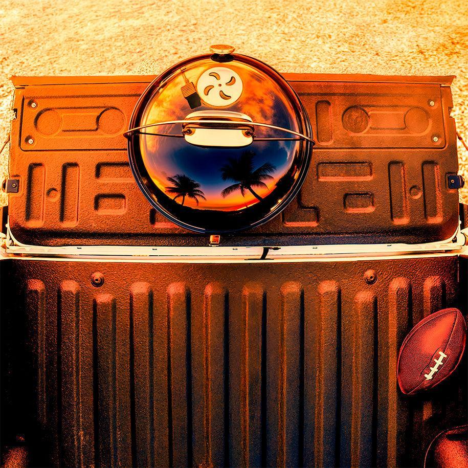 SnS Grills Home 'N Roam 18" Black Travel Kettle Charcoal Grill