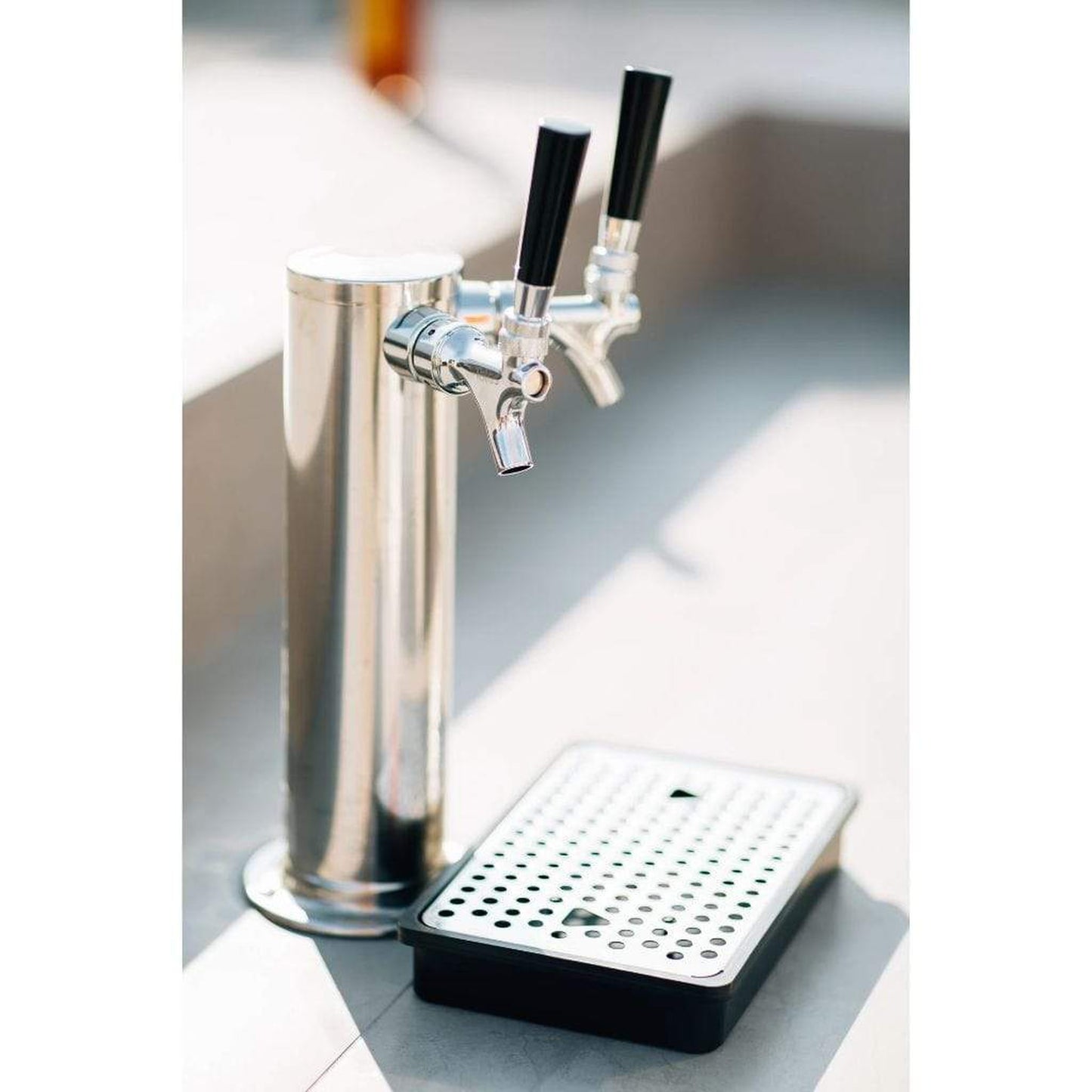 Summerset 24" 6.6 Cu. Ft. Outdoor Rated Double Tap Beer Kegerator/Dispenser