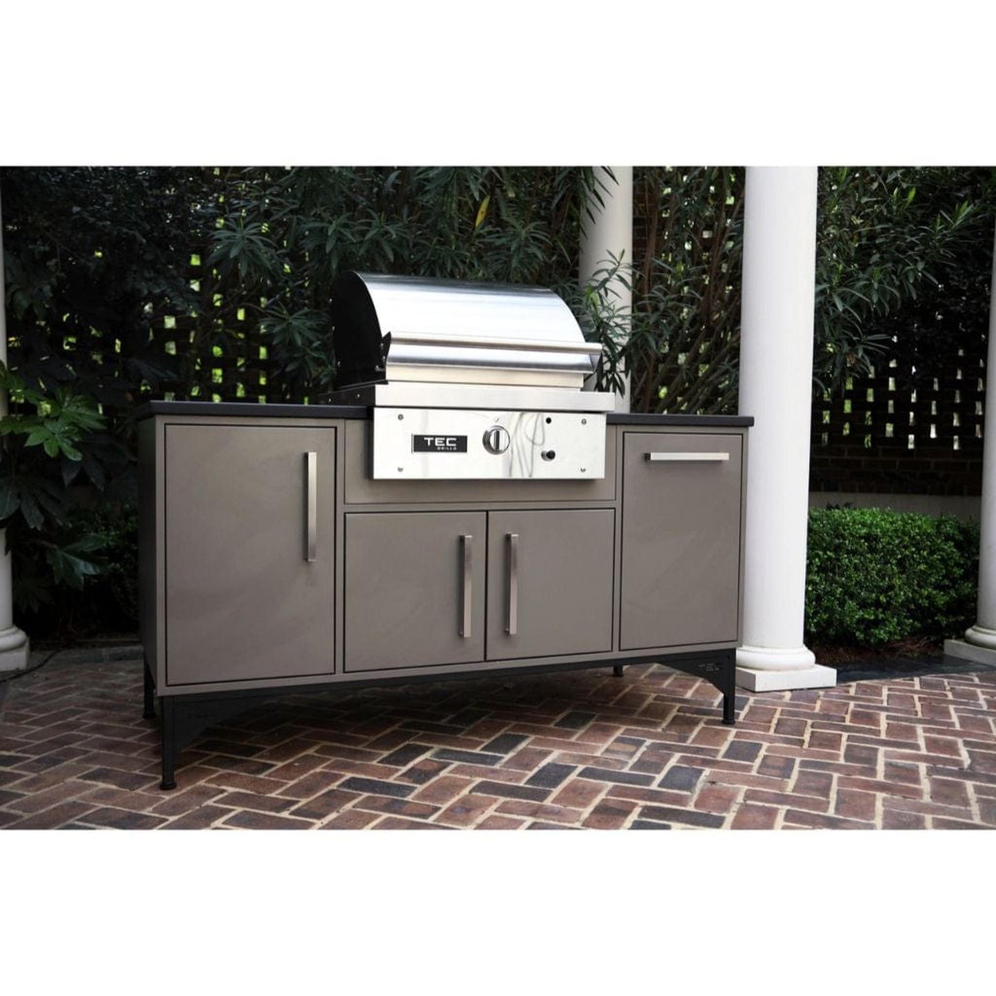 TEC Grills 26" Sterling Patio FR Built-In Infrared Gas Grill On Midcentury Modern Island
