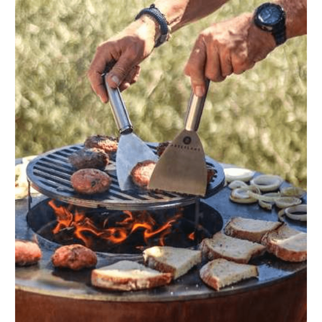 https://grillcollection.com/cdn/shop/files/Arteflame-One-30-Grill-And-Home-Chef-Bundle-With-5-Grilling-Accessories-4.png?v=1685755338&width=1445