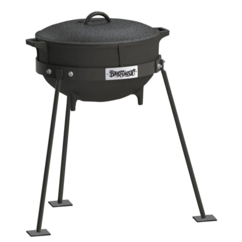 Bayou Classic 10 Quart Cast Iron Chicken Fryer with Lid