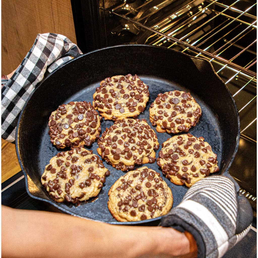 16-in Double Handled Skillet, Cast Iron Skillet