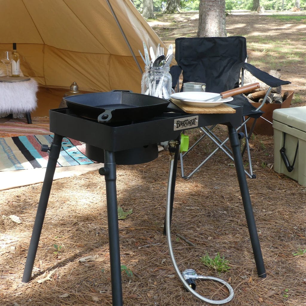 Bayou Classic Single Outdoor Propane Gas Patio Camp Stove w