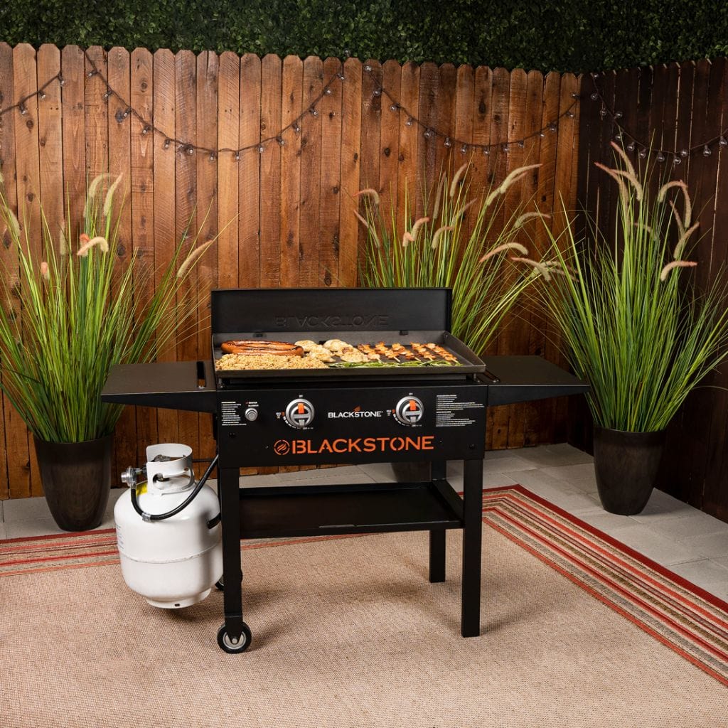 Blackstone griddle & 2024 charcoal grill combo