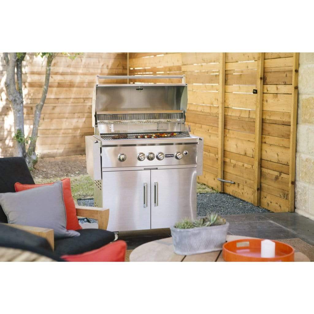 Coyote 36″ S-Series 5-Burner Built-In Natural Gas Grill with RapidSear Infrared Burner & Rotisserie