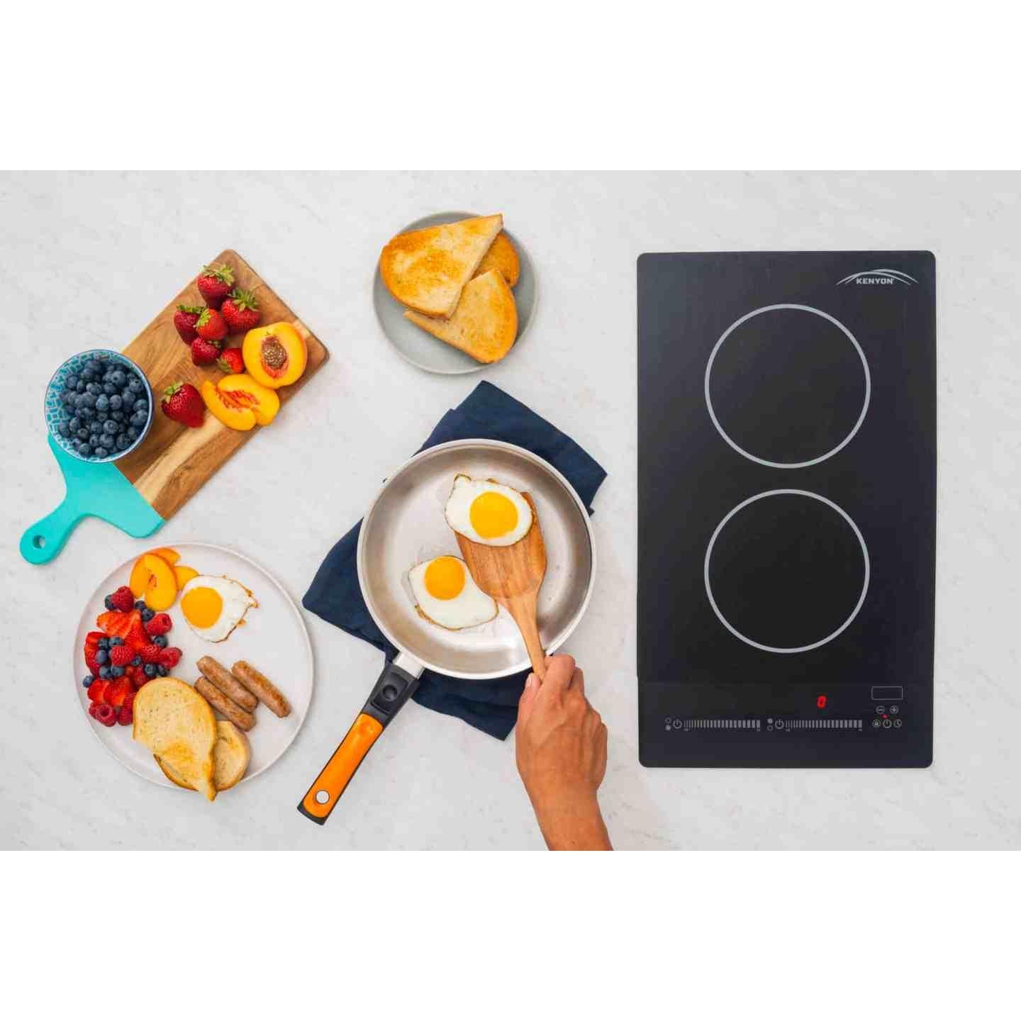 Kenyon Bridge Induction 21" 2-Burner Black 240V 3700W Portrait-Mount Electric Cooktop With SilKEN Mat