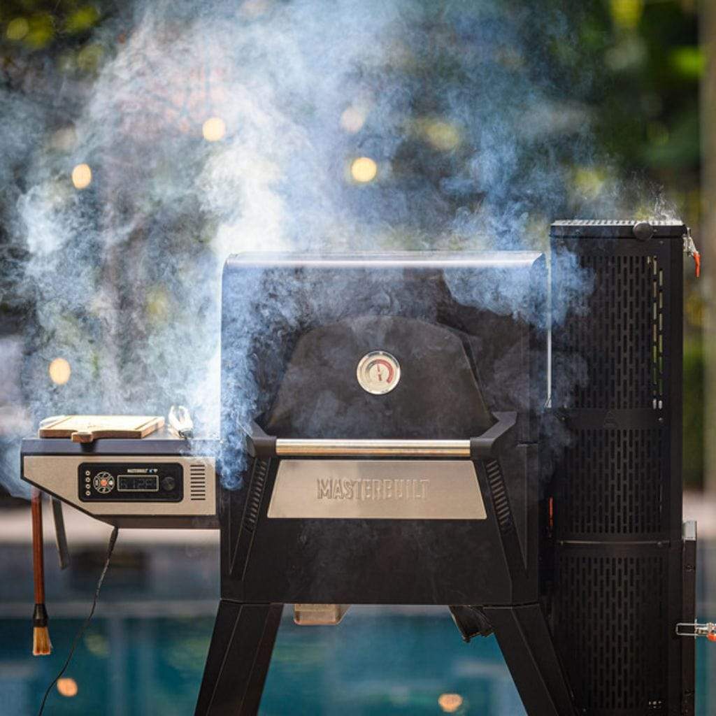 Masterbuilt Gravity Series™ 560 Digital Charcoal Grill + Smoker