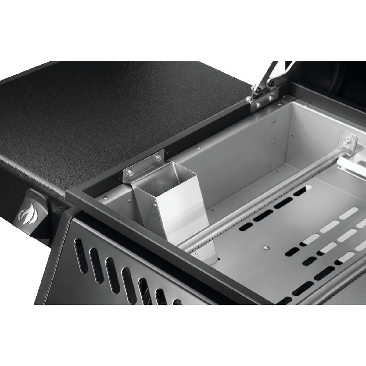 Napoleon Freestyle 24" Pre-Seasoned Non-Stick 3-Burner Propane Gas Griddle