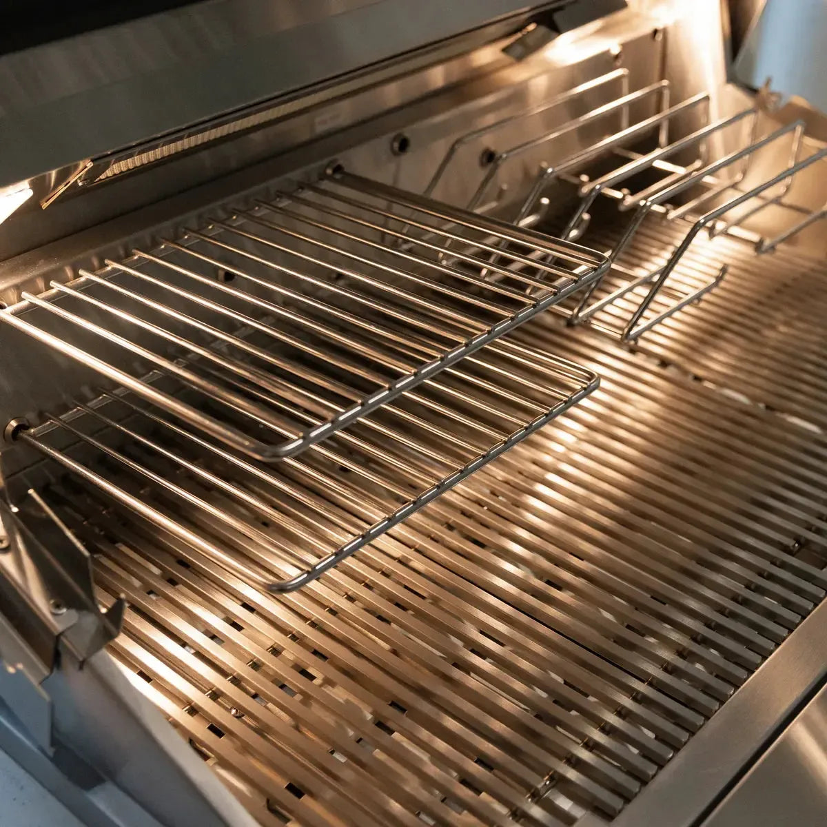 Summerset Quest Series 42" Built-in Propane Gas Grill