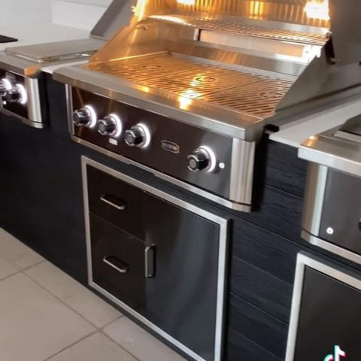 Wildfire Ranch Pro 36" Black Stainless Steel Built-In Natural Gas Grill